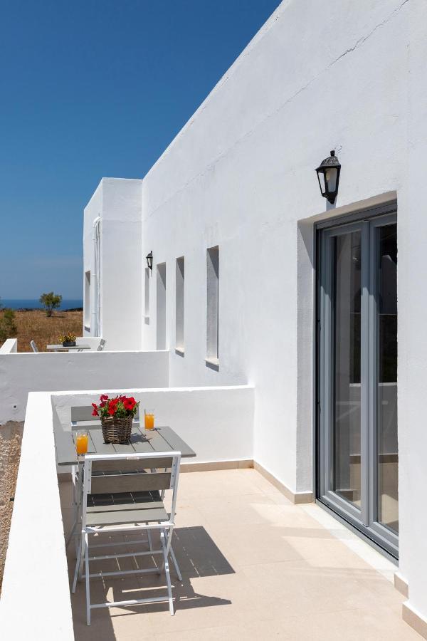 Chrysonisos Suites With Sunset & Seaviews Near Kini Eksteriør billede