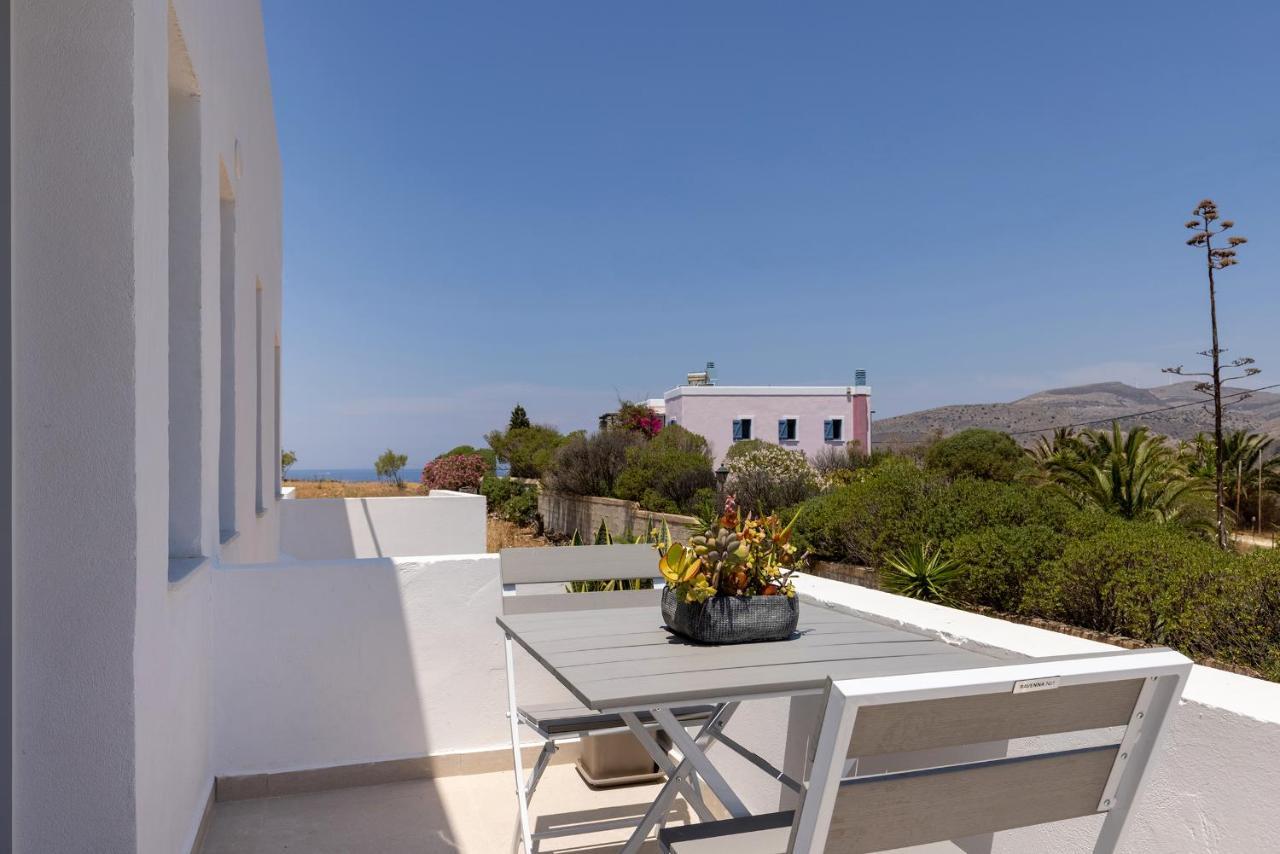 Chrysonisos Suites With Sunset & Seaviews Near Kini Eksteriør billede